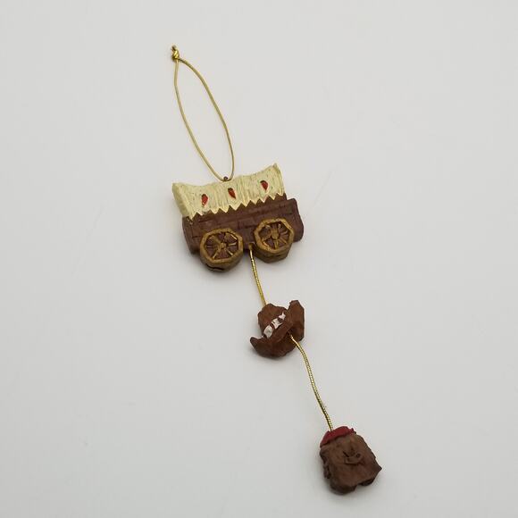 Western Covered Wagon Hanging Ornament Rustic Cowboy Hat Wheel Decor - Picture 5 of 5